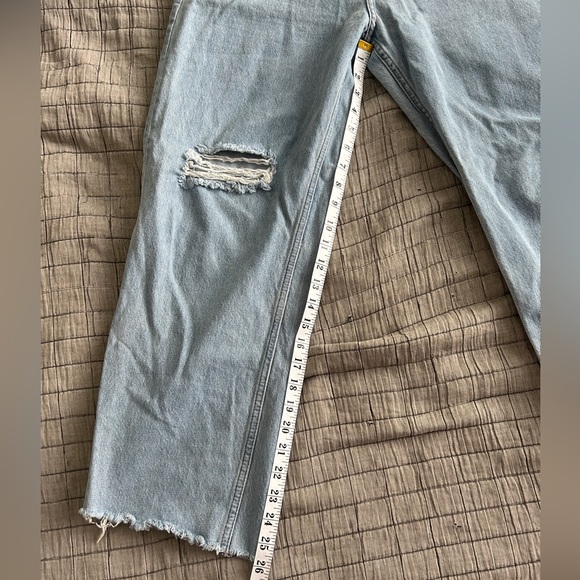 H&M Baggy high waist jeans - Size 4 - Picture 5 of 5